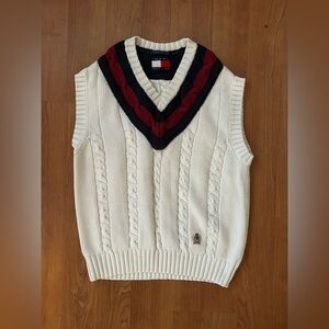 Vintage V-neck preppy Tommy Hilfiger cable Knit Sweater Vest size L